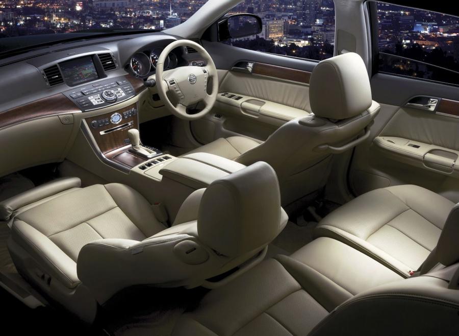  Nissan Fuga 2008 года  (фото 3 из 6)
